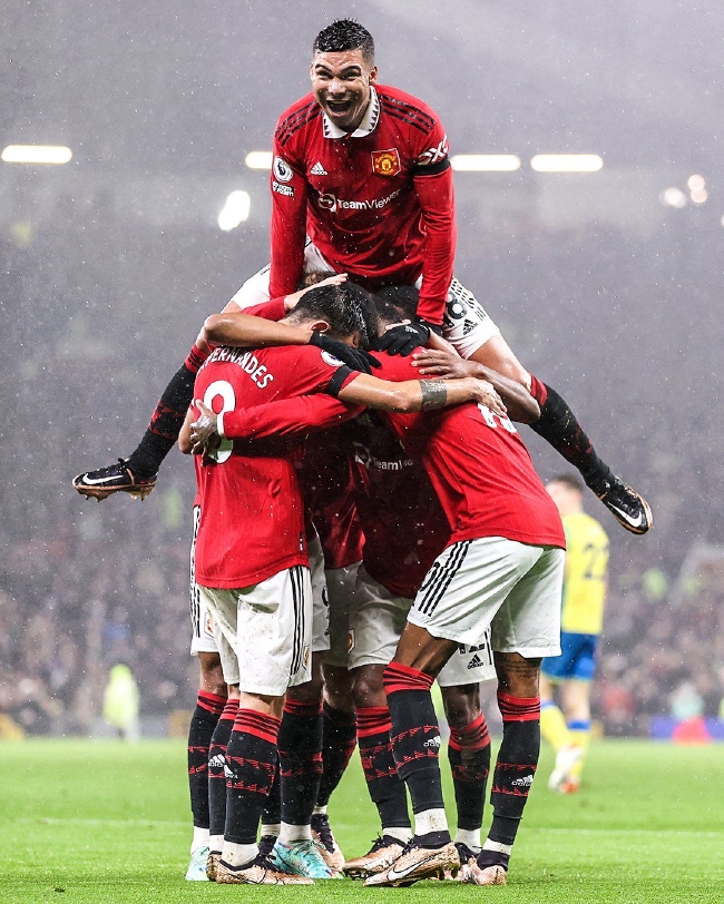 莫德里奇助攻奇克破荒 AC米兰2球被吹仍2比0胜莱切